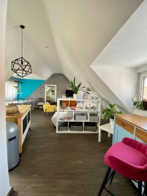 Light Flow Stylish Attic House. M. Balcony Rastatt Bagian luar foto